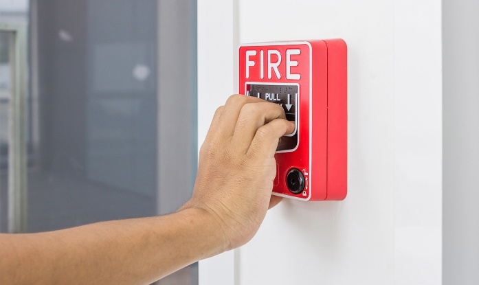 Manual call point installed on wall